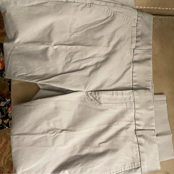 Grey cropped slacks - Picture 5 of 5